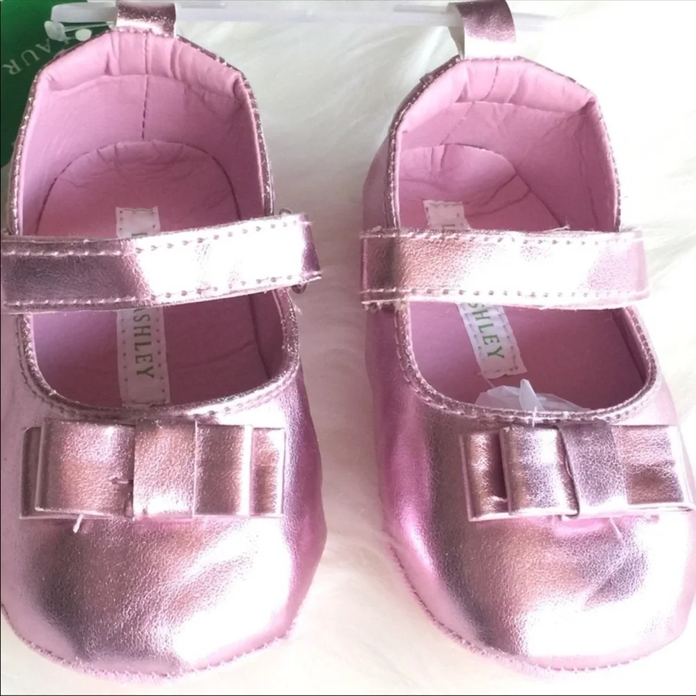 Laura Ashley Mary Jane’s Pink Metallic Bow Babies Toddler’s Shoes